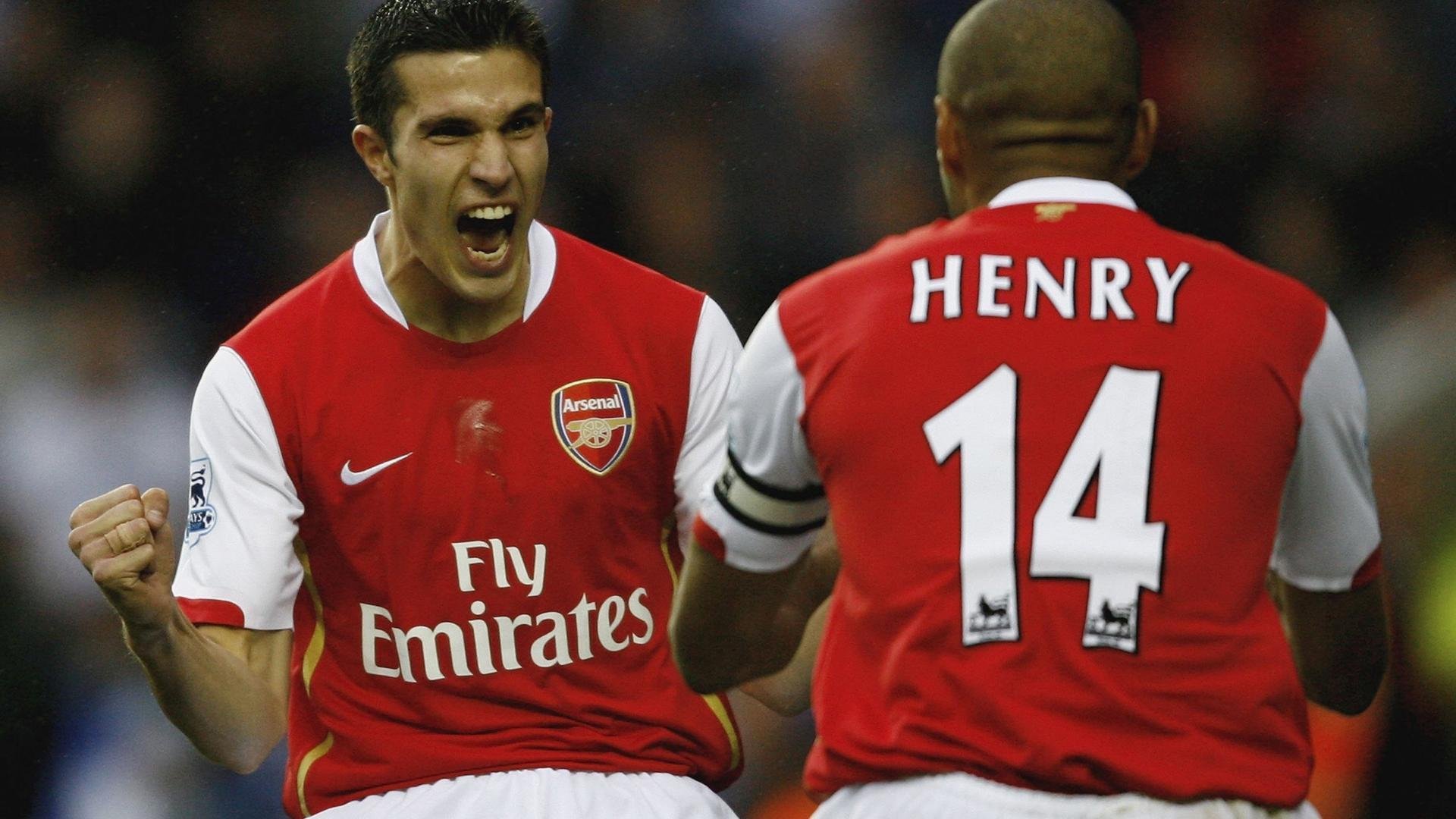 佩拉卡尼尝试新项：蝶泳首秀，卡拉佩蒂安游泳